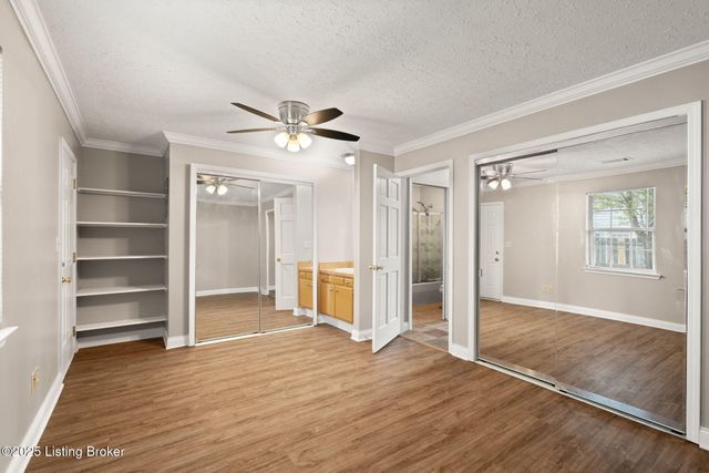 708 Victoria Ct, New Albany, IN 47150