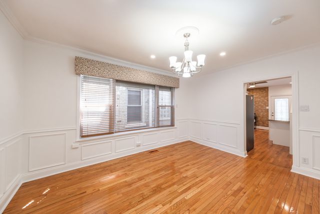 7612 S Honore Street, Chicago, IL 60620