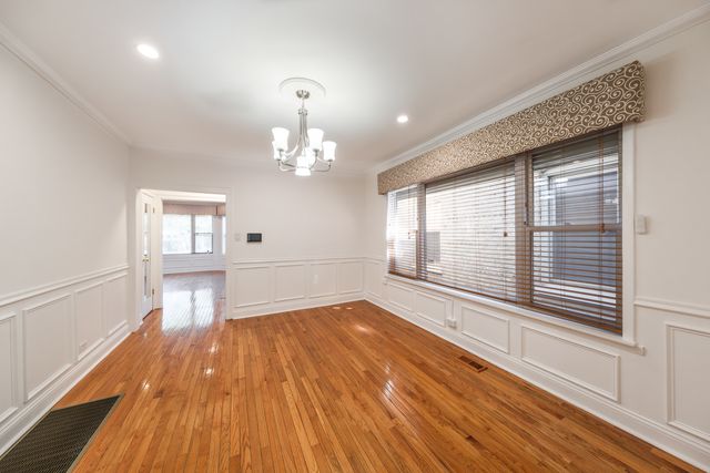 7612 S Honore Street, Chicago, IL 60620