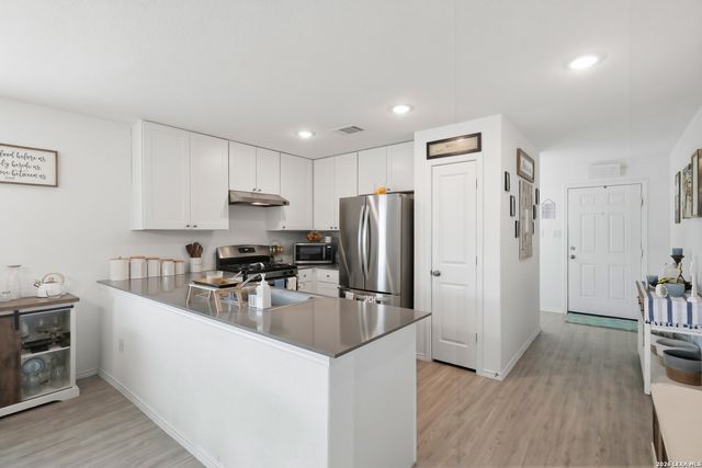 6202 Fallow Cove, San Antonio, TX 78252