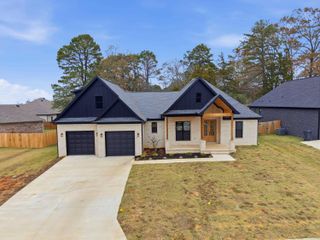 27 Denali Drive, Cabot, AR 72023
