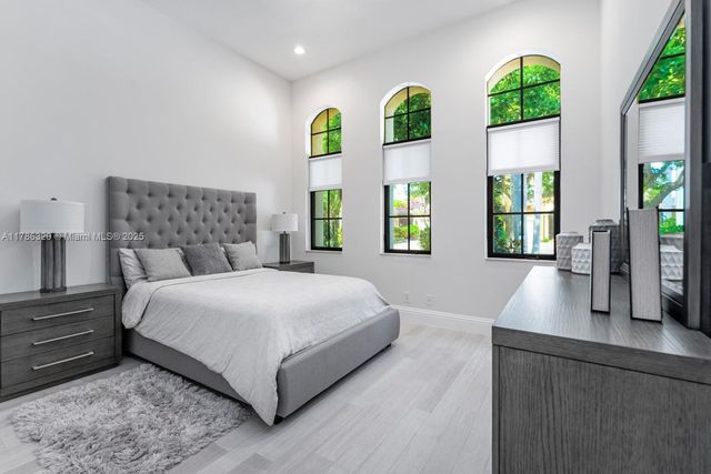 17937 Villa Club Way, Boca Raton, FL 33496