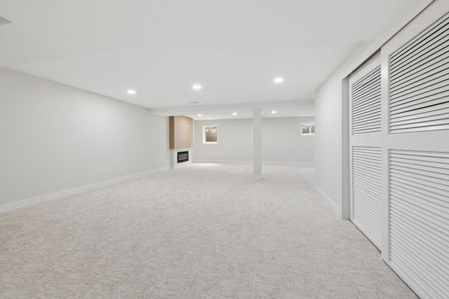 1935 Mission Hills Lane, Northbrook, IL 60062