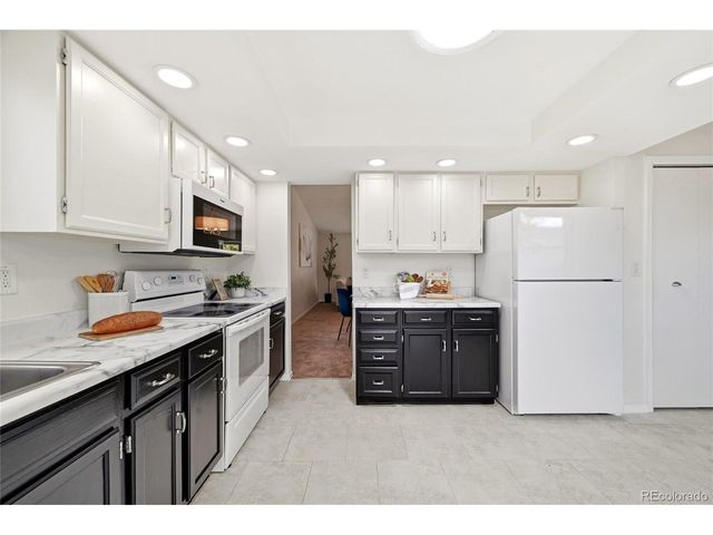 2733 Purgatory Dr, Colorado Springs, CO 80918
