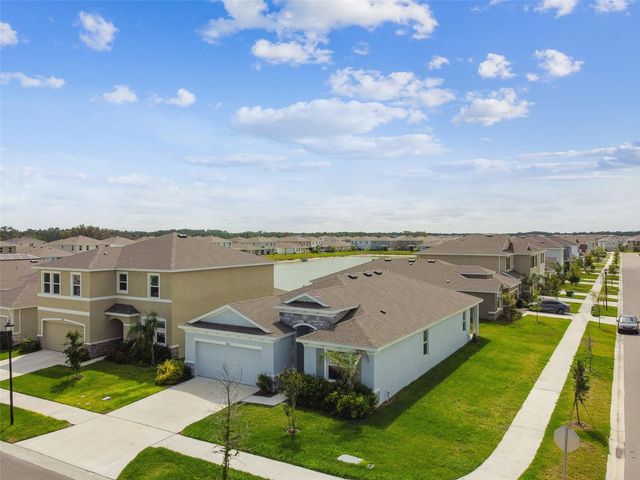 33870 FIELD MAPLE LOOP, Wesley Chapel, FL 33545