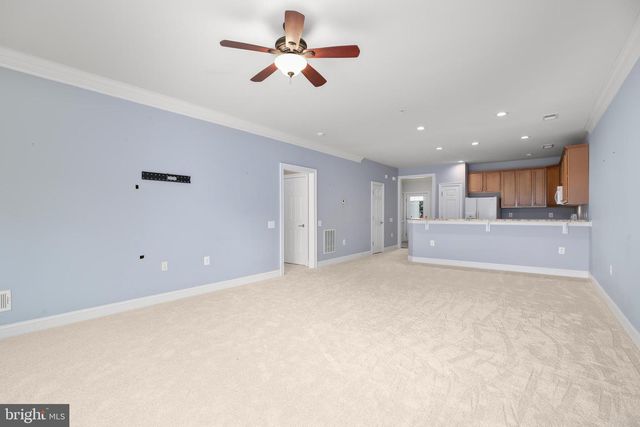 163 CASTLE HILL DR, Fredericksburg, VA 22406