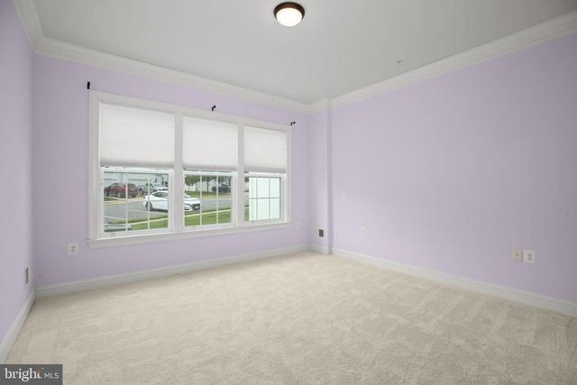 163 CASTLE HILL DR, Fredericksburg, VA 22406