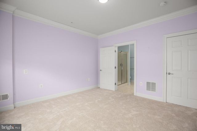 163 CASTLE HILL DR, Fredericksburg, VA 22406