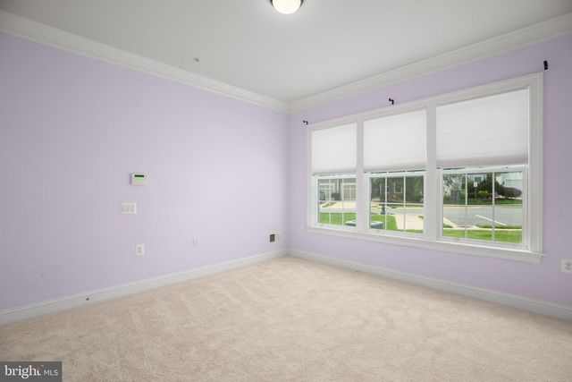 163 CASTLE HILL DR, Fredericksburg, VA 22406