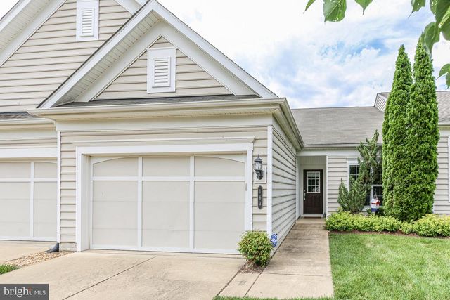 163 CASTLE HILL DR, Fredericksburg, VA 22406