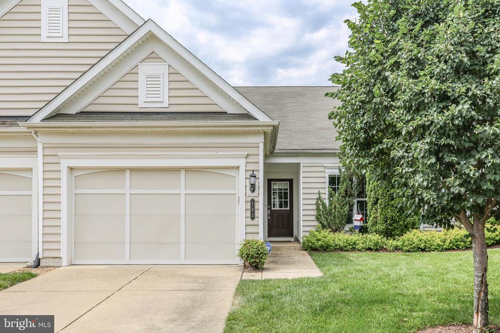 163 CASTLE HILL DR, Fredericksburg, VA 22406
