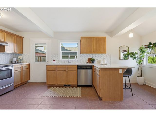 4521 Se 58TH Ave, Portland, OR 97206