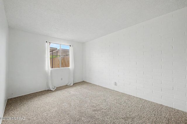 4028 S Evergreen Avenue, Tucson, AZ 85730