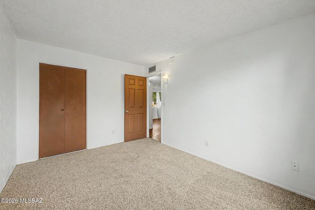 4028 S Evergreen Avenue, Tucson, AZ 85730