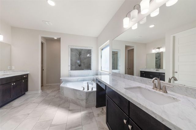5104 Alonso DR, Austin, TX 78738