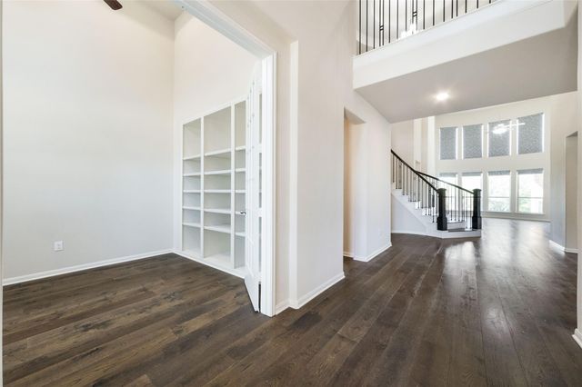 5104 Alonso DR, Austin, TX 78738