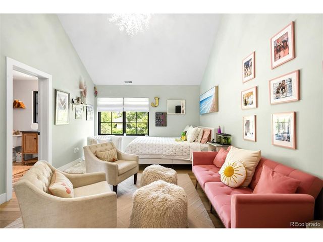 1055 S Cove Way, Denver, CO 80209