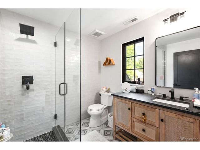 1055 S Cove Way, Denver, CO 80209