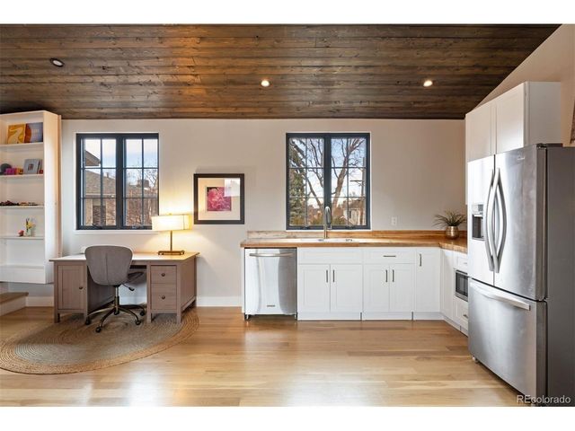 1055 S Cove Way, Denver, CO 80209