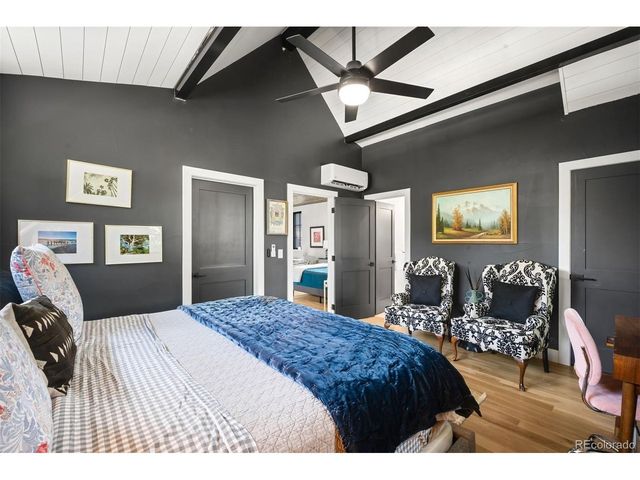 1055 S Cove Way, Denver, CO 80209