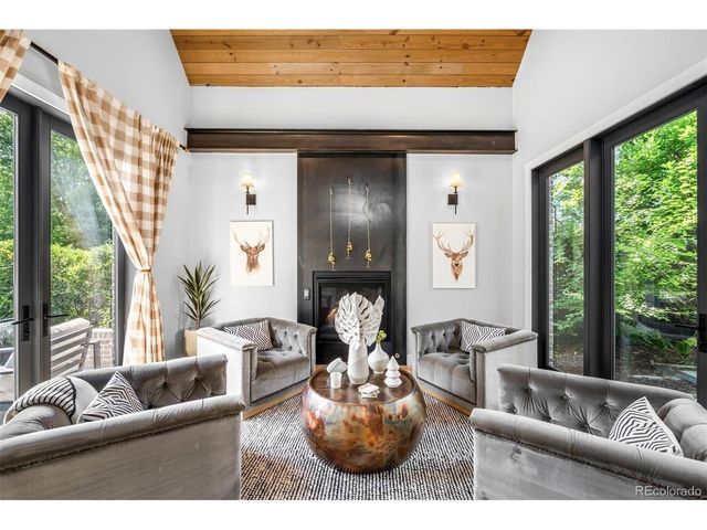 1055 S Cove Way, Denver, CO 80209