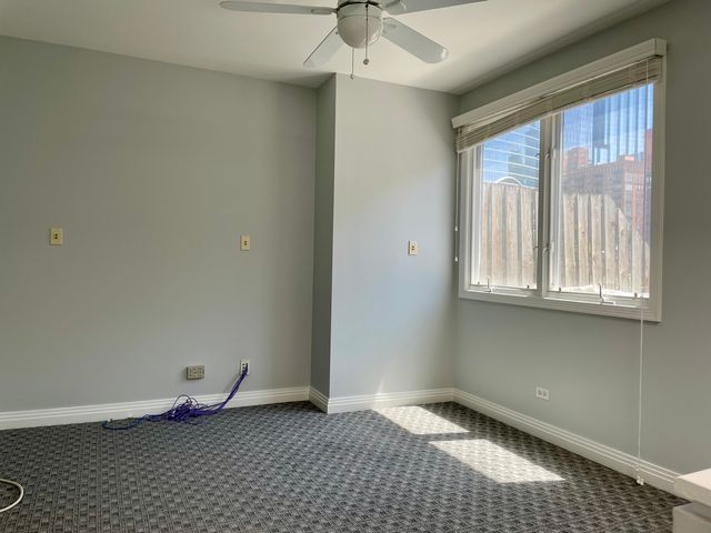 310 N Clinton Street K, Chicago, IL 60661