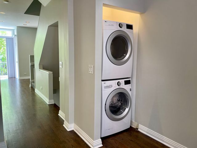 310 N Clinton Street K, Chicago, IL 60661
