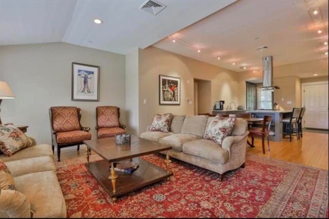 26 N Main St Unit 5, Mont Vernon, NH 03057