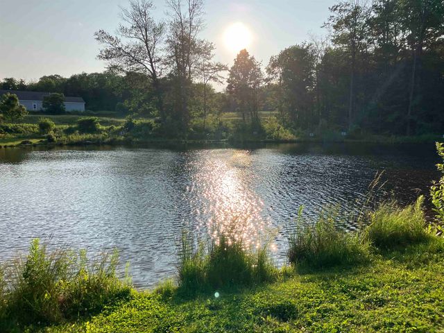 26 N Main St Unit 5, Mont Vernon, NH 03057