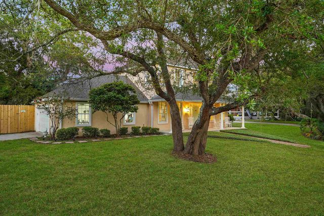 4240 Myrtle St, St Augustine, FL 32084
