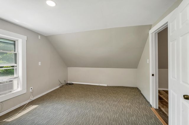 37 Merrill Street, Plymouth, NH 03264
