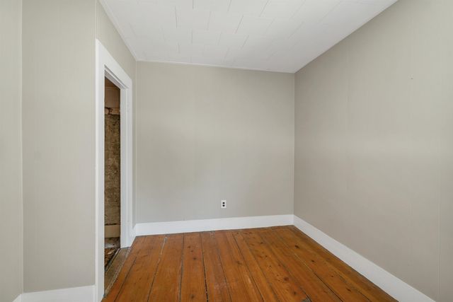 37 Merrill Street, Plymouth, NH 03264