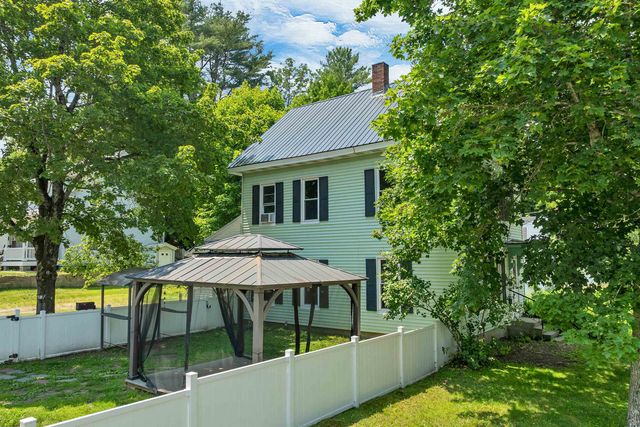 37 Merrill Street, Plymouth, NH 03264