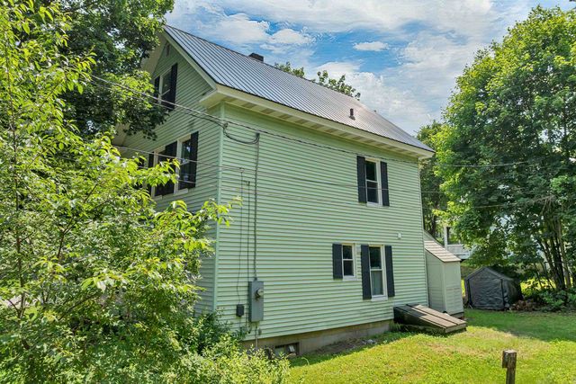 37 Merrill Street, Plymouth, NH 03264