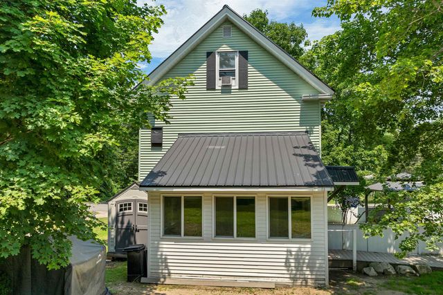 37 Merrill Street, Plymouth, NH 03264