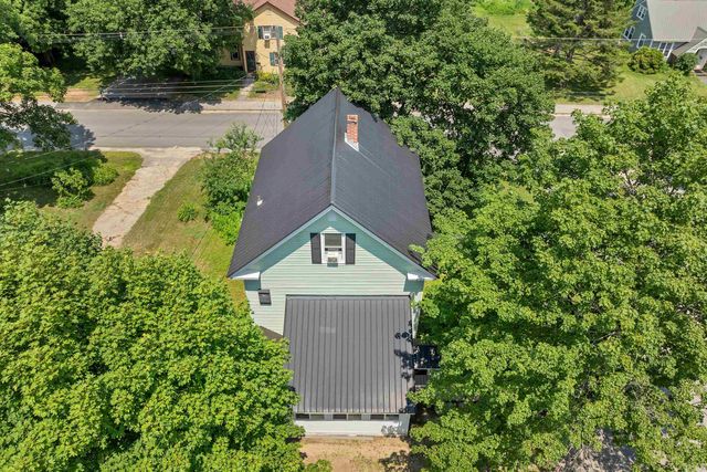 37 Merrill Street, Plymouth, NH 03264