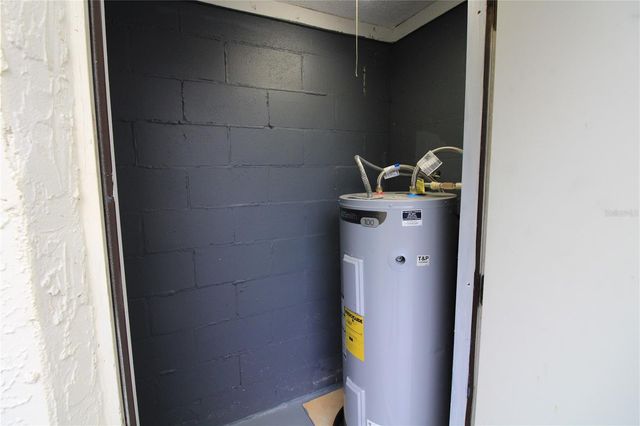 1737 SHADY RIDGE COURT 231, Orlando, FL 32807