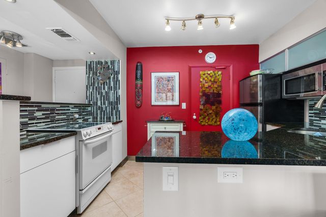 3333 NE 34th Street 1512A, Fort Lauderdale, FL 33308