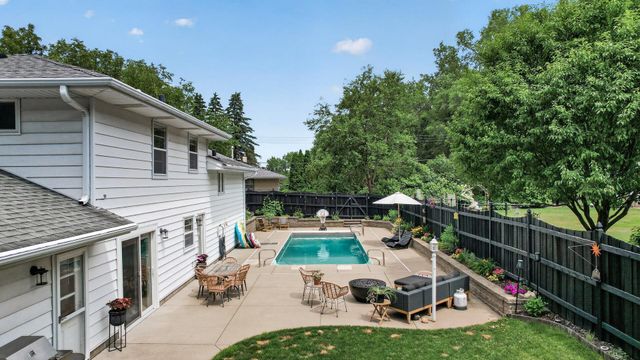 3506 Hilltop Street, White Bear Lake, MN 55110