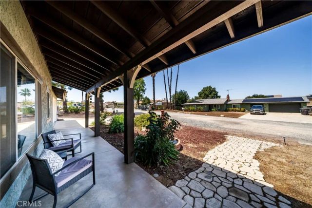 18915 Doving, Riverside, CA 92508