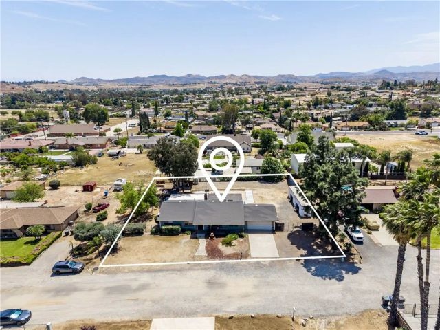 18915 Doving, Riverside, CA 92508