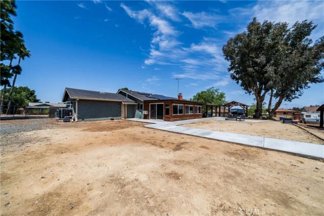 18915 Doving, Riverside, CA 92508