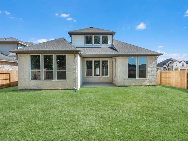 7066 North Lake Clopton Drive, Montgomery, TX 77316