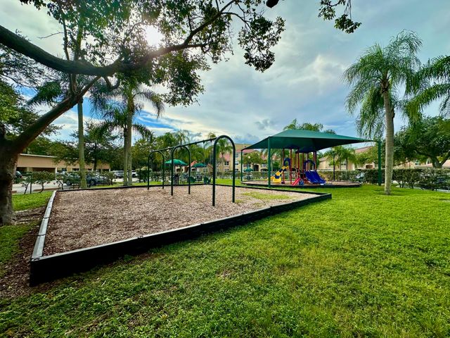 5560 NW 61st Street 713, Coconut Creek, FL 33073