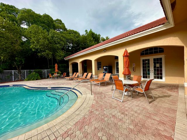 5560 NW 61st Street 713, Coconut Creek, FL 33073