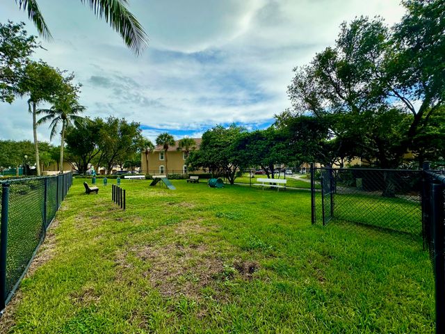 5560 NW 61st Street 713, Coconut Creek, FL 33073