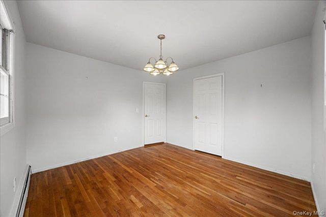 12 George Court, Miller Place, NY 11764