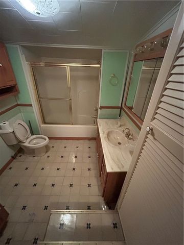 453 Coal Valley Rd, Jefferson Hills, PA 15025