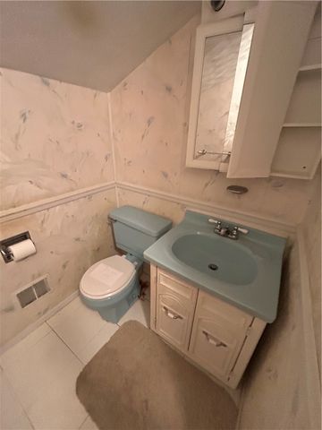 453 Coal Valley Rd, Jefferson Hills, PA 15025