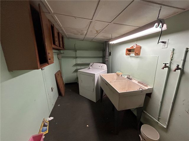 453 Coal Valley Rd, Jefferson Hills, PA 15025